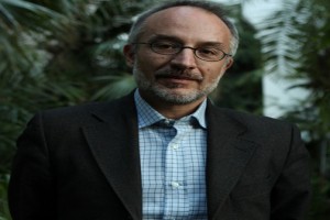 Photo of author Stefano Mancuso